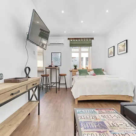 Center By Renters Apartment Wroclaw