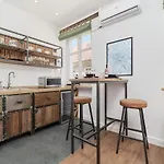 Center By Renters Apartamento