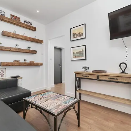 Center By Renters * Breslavia