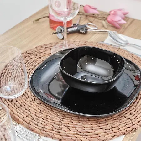 Apartment Center By Renters Breslau