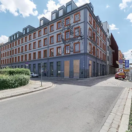 Apartment Center By Renters *