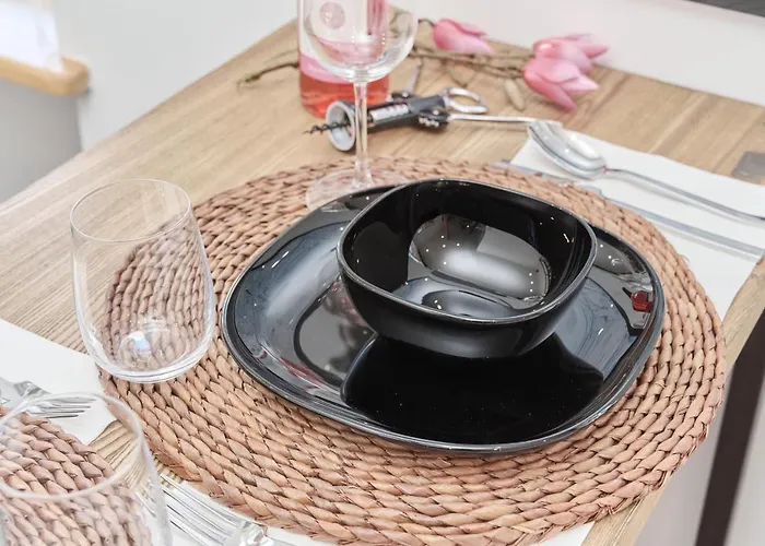 Apartment Center By Renters Breslau